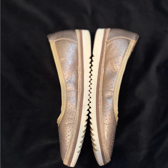 Clarks Women's Serena Kellyn Slip On Shoes in Metallic - Size 8.5 - Picture 4 of 7